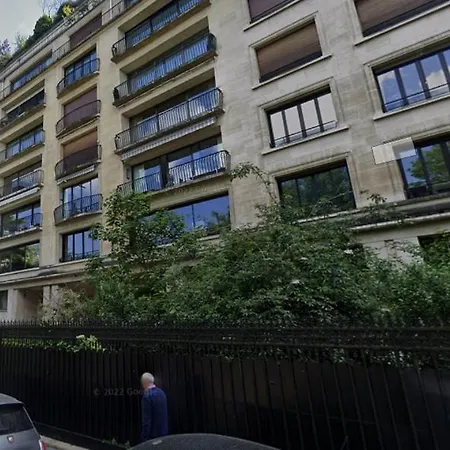 Haut De Gamme Hugo Apartment *